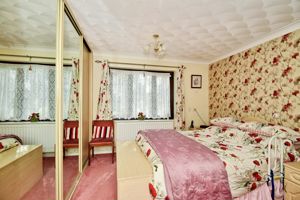Bedroom- click for photo gallery